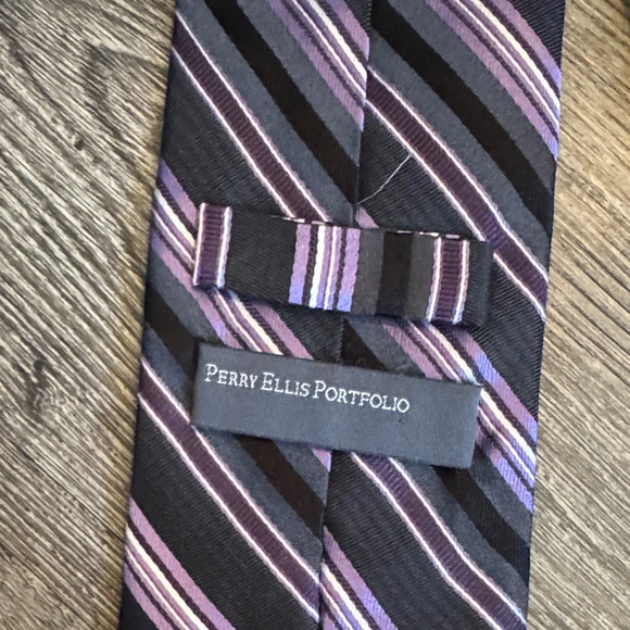 Perry Ellis Black and Purple Striped Tie - Picture 2 of 4